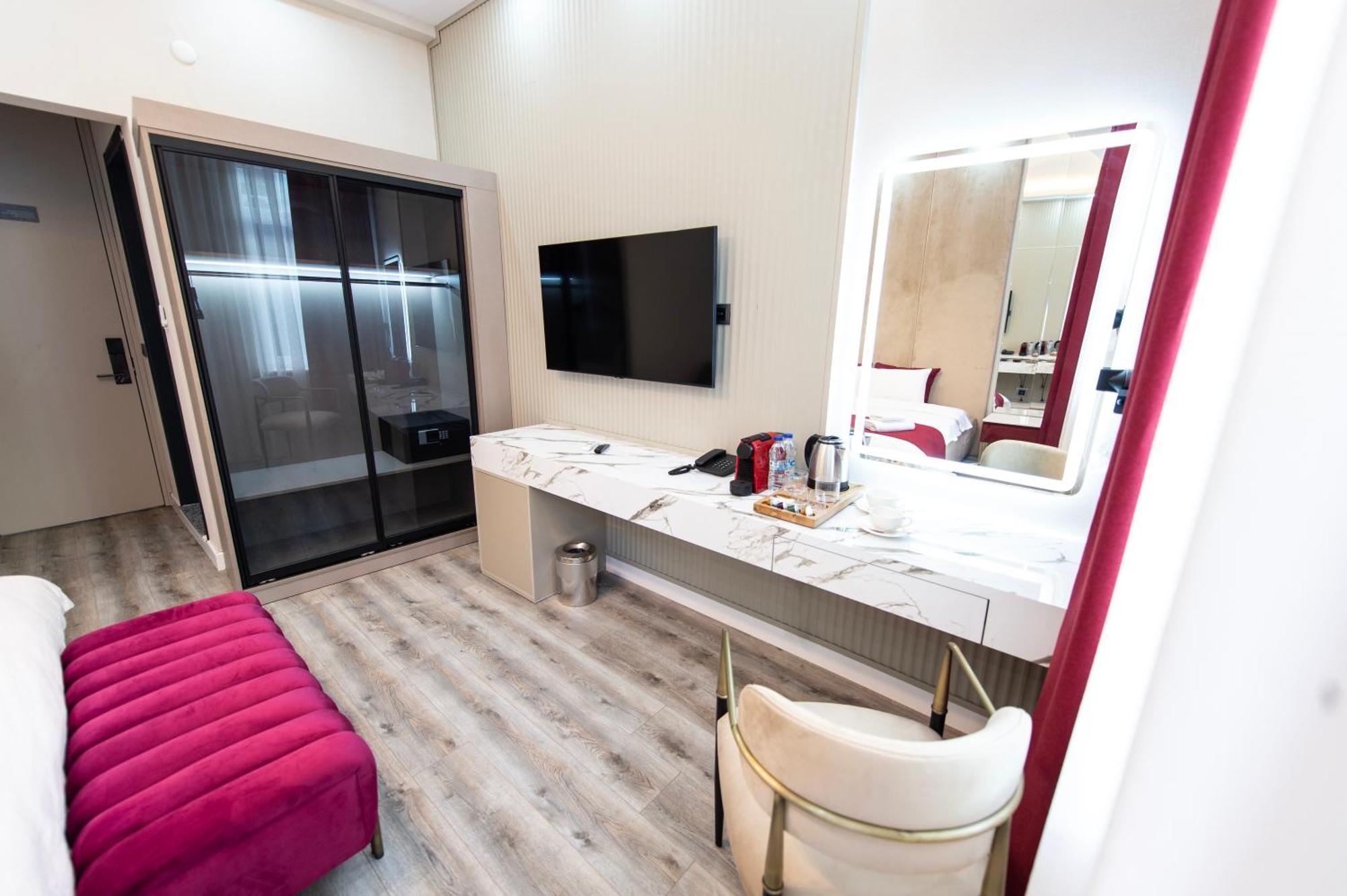 Hidden Pearls Boutique Hotel Istanbul Exterior photo